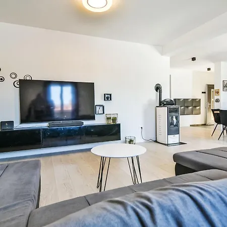Holiday home Jurica By Interhome Vrsi