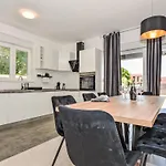 Semesterbostad Jurica By Interhome *