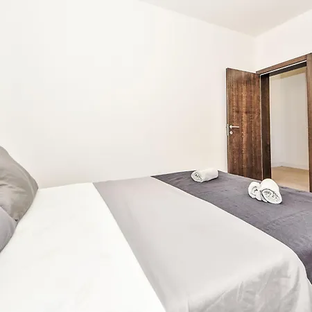 Semesterbostad Jurica By Interhome Vrsi