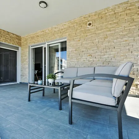Casa de Férias Jurica By Interhome Vrsi