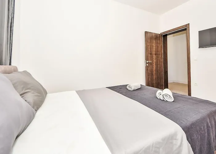 Semesterbostad Jurica By Interhome Vrsi