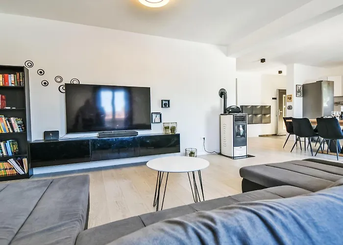 Semesterbostad Jurica By Interhome Vrsi