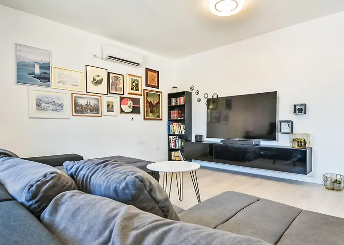 Jurica By Interhome Vrsi