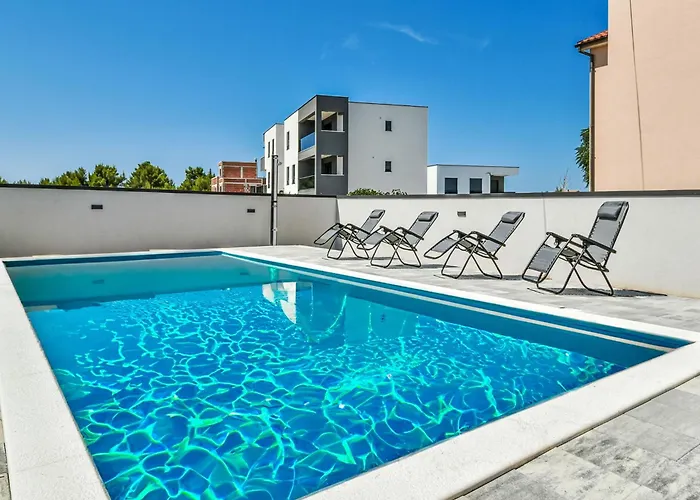 Jurica By Interhome